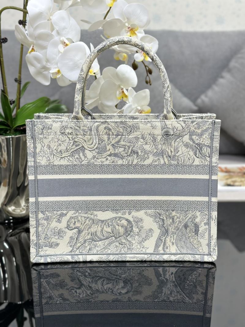 Christian Dior Shopping Bags